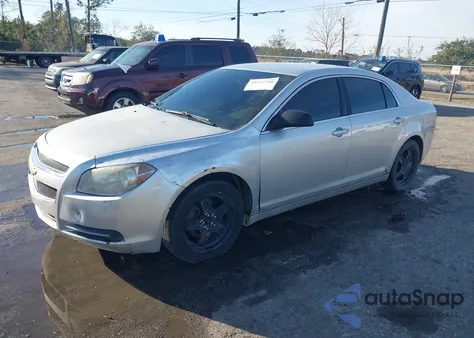 2010 Chevrolet Malibu Ls z USA, uszkodzony, nr VIN 1G1ZA5E04A4101149